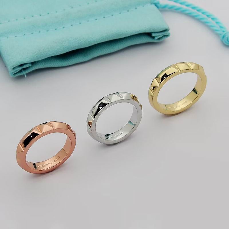 26 Tiffany Ring 0825